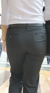 美人OL黒パンツスーツ