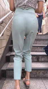 とんでもな極上美女