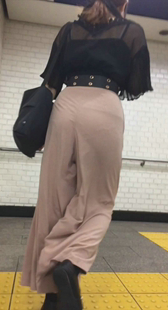 ない可愛らしいお姉さ