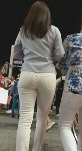 ピチスキニーパンツ女子