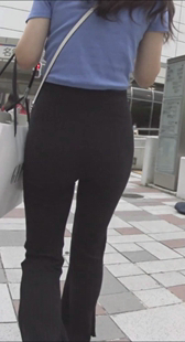 街で見かけた若い子