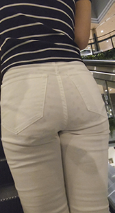 パンティー透け1水