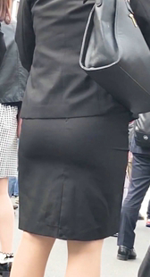 黑色短裙制服OL来上班