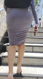 粘在一般BODY身上的衣服屁股很危险