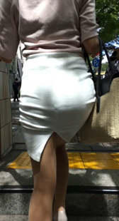 身材娇小的小恶魔OL