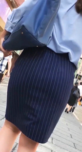 西装屁股，似乎要撕裂的大屁股