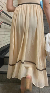 高身長美人透けて肉尻