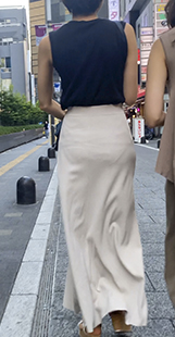 薄い生地いるお姉