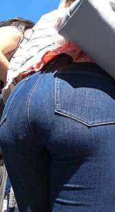 牛仔肉感美尻姉姉