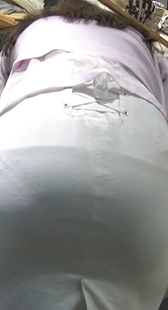 紧身白短裙女子大生