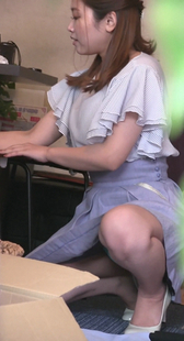 双腿漂亮的超级美女小姐姐