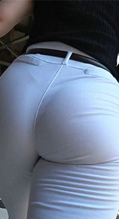 デカ尻白肉厚パンお姉さ