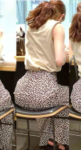 エロい美尻を挑発美女お姉