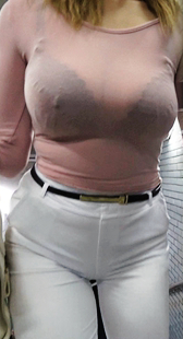 春节献礼驚愕胸元るん巨乳お姉さ