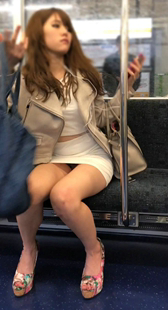 高跟短裙长发三角区