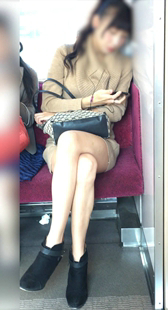 大长腿高跟长发妹子