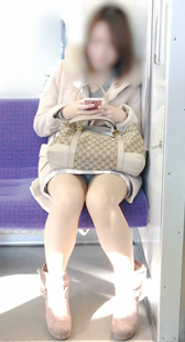 性感花格超短裙三角区