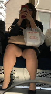 重口味短裙大粗腿诱惑区