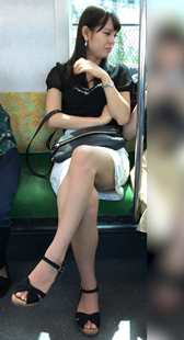 性感白短裙大长腿OL美女