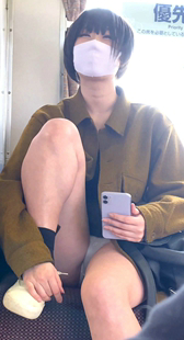 可恶短裙小姐姐主动攻击