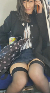 電車対面朝帰り娘がわざ