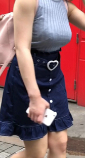 饱满圆润大胸美女战斗力强