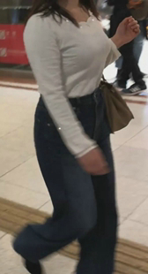 雷斯上衣OL胸器美女