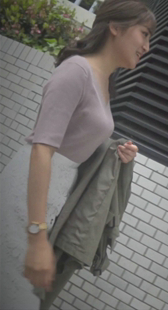 インなFカップ美女