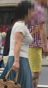 半端ない爆乳熟女様が登場