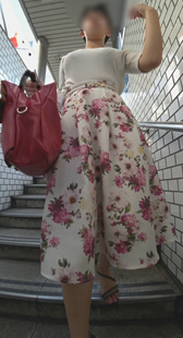 ピタパン女爆乳スレンダ