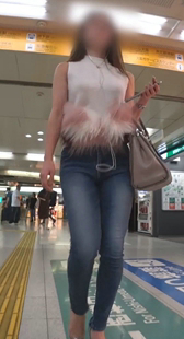 タイル抜群で超美人