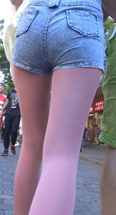 罕见的粉色丝袜高挑凉帽美女