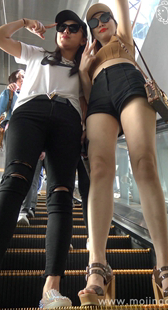 极品高跟黑热裤大长腿美女