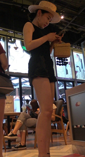 性感高跟美女玉腿笔直修长