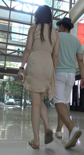 端庄的含蓄，让人遐想