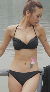 性感比基尼模特