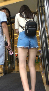 极品大长腿大美女大屁股