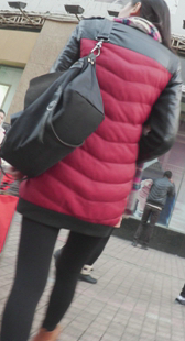 小女友长得不错