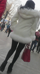 性感少女黑白配经典色