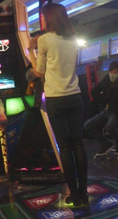 热舞少女纤细美腿