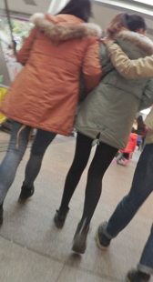 纤细大长腿曲线非常好