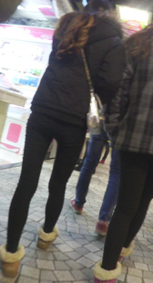 极品纤细大长腿臀翘腿直真勾引人