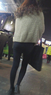 极品黑丝包臀大长腿美女