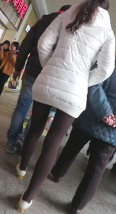 极品丝袜美腿妞