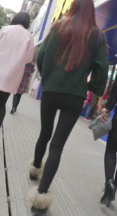 超极品黑色紧身裤大长腿