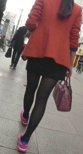 大长腿露袜根、紧身裤性感地带，各有特色