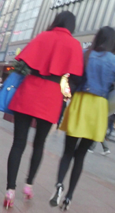 黑丝大长腿美女试鞋