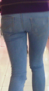 注意看少妇走种的姿势