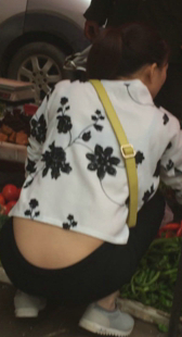菜市场大屁股小少妇