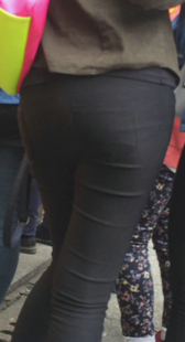 大屁股黑裤夹好紧